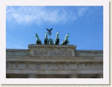 IMG_3151 * 2272 x 1704 * (775KB)
