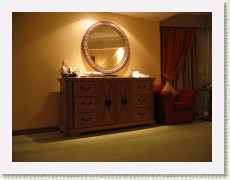 IMG_1286 * 2272 x 1704 * (735KB)