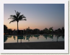 IMG_1681 * 2272 x 1704 * (712KB)
